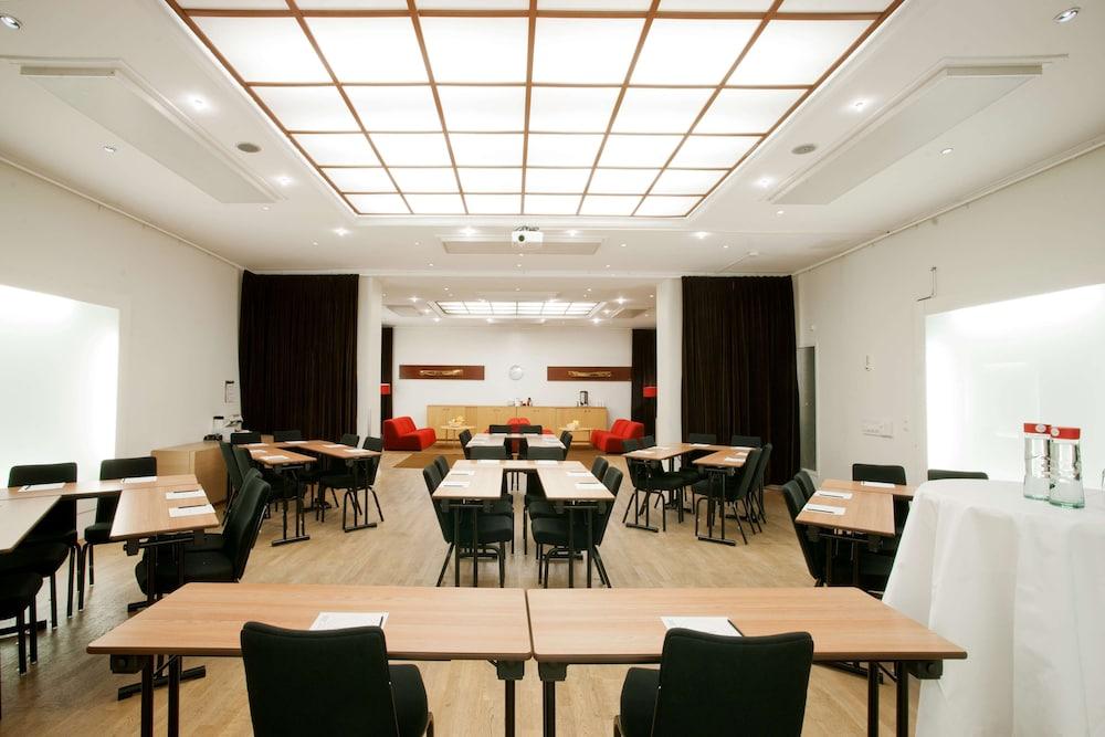 Scandic Park Стокгольм Экстерьер фото